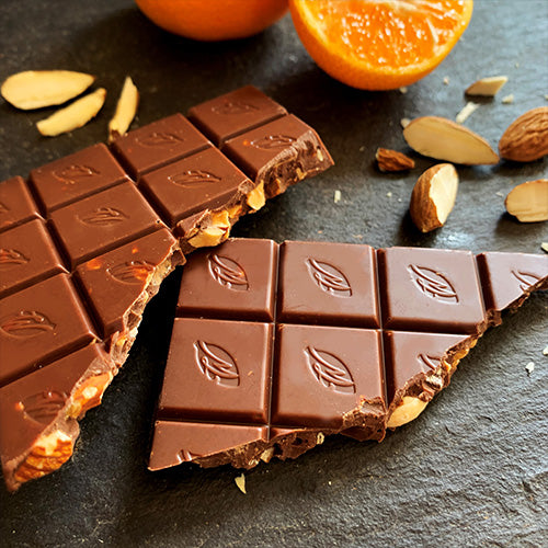 CLEMENTINA’S ALMONDS, MILK CHOCOLATE BAR